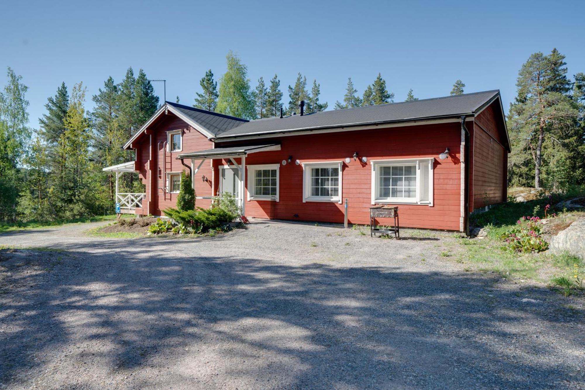 Lomahyppaeys Villa Nådendal Eksteriør bilde