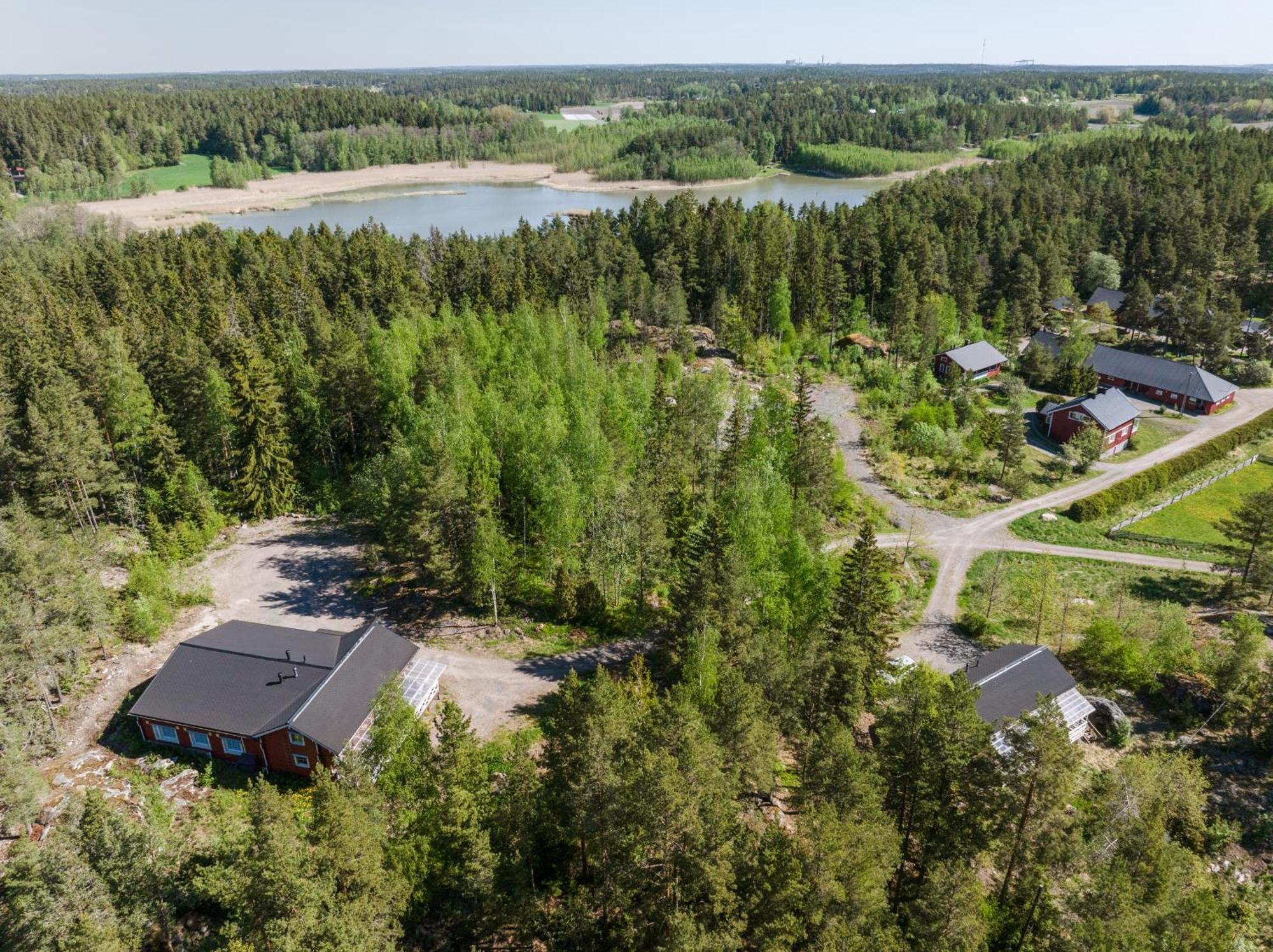 Lomahyppaeys Villa Nådendal Eksteriør bilde