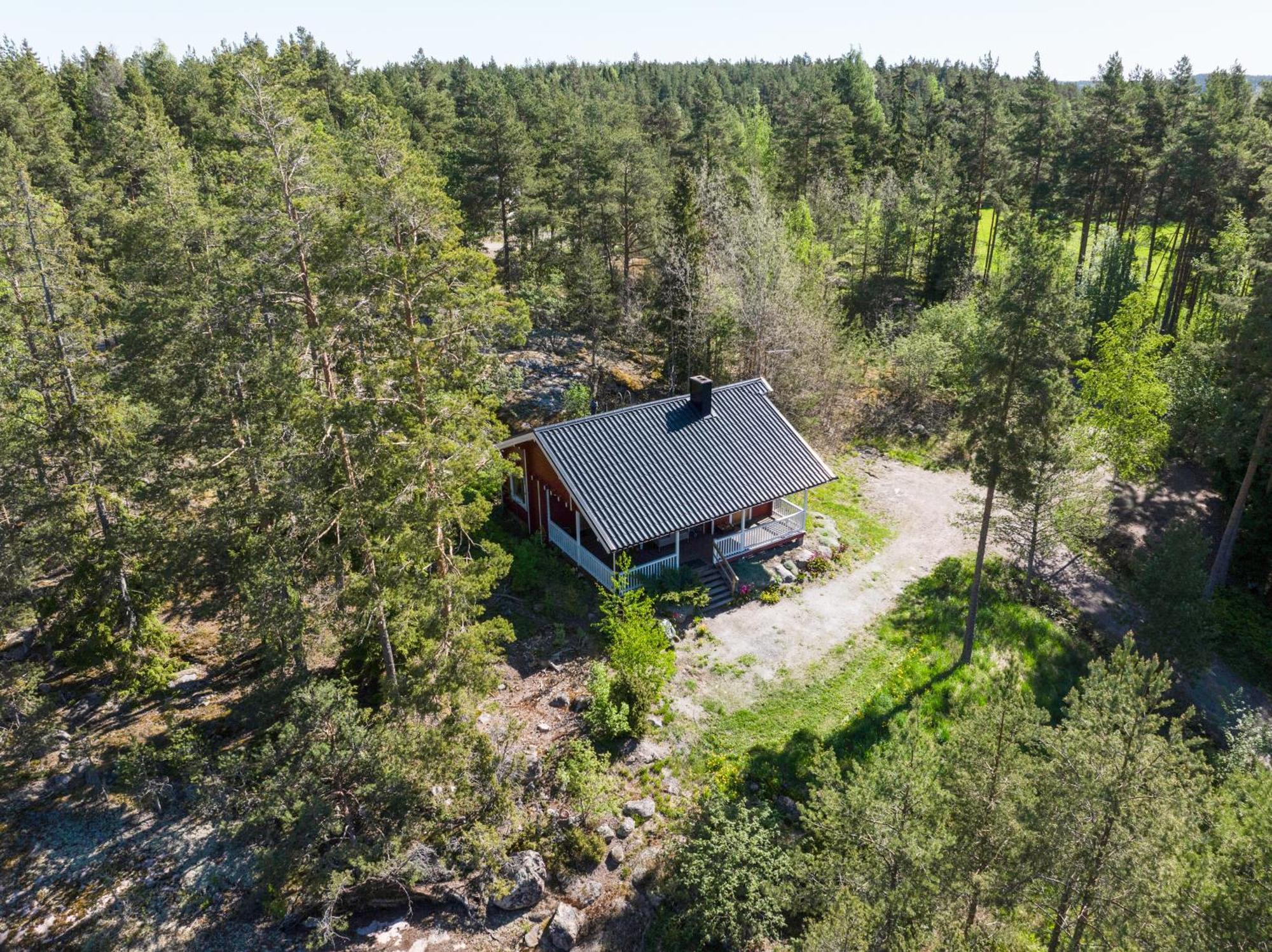Lomahyppaeys Villa Nådendal Eksteriør bilde