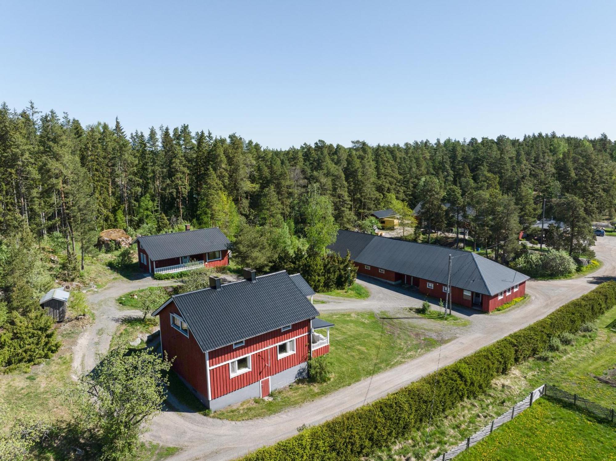 Lomahyppaeys Villa Nådendal Eksteriør bilde