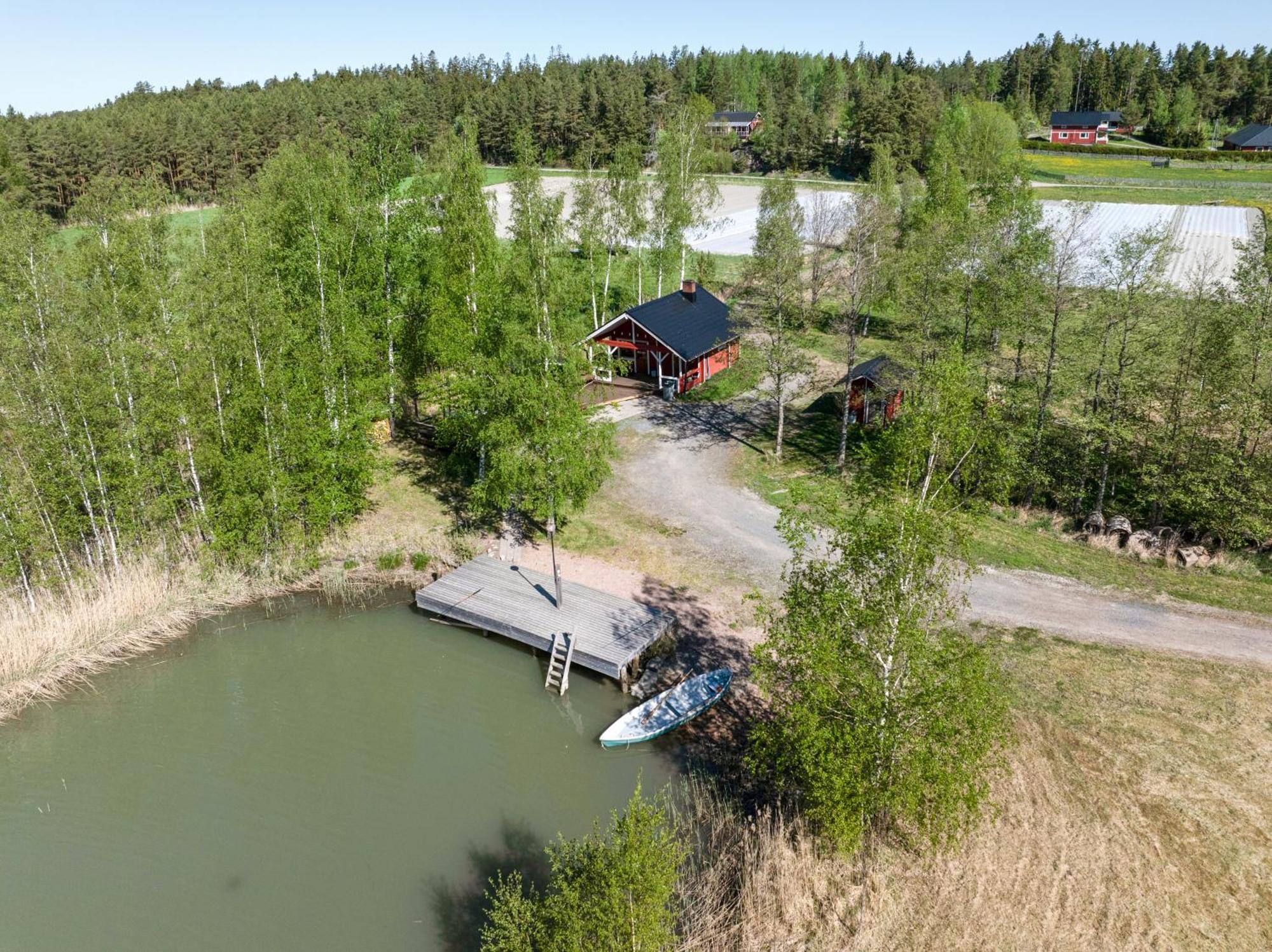 Lomahyppaeys Villa Nådendal Eksteriør bilde
