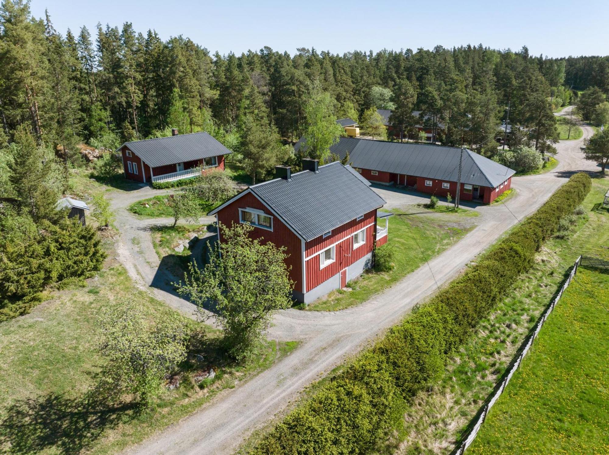 Lomahyppaeys Villa Nådendal Eksteriør bilde