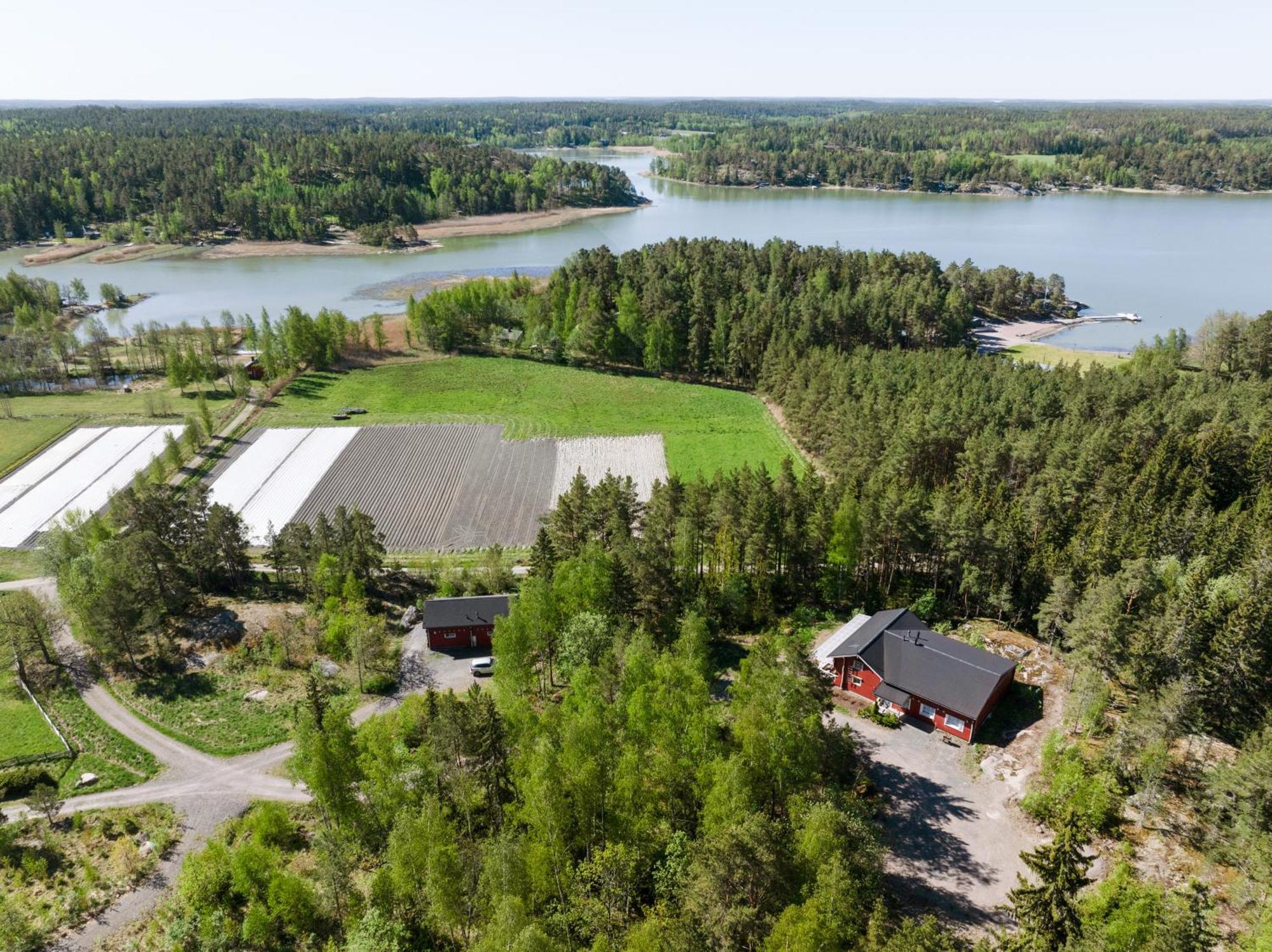 Lomahyppaeys Villa Nådendal Eksteriør bilde