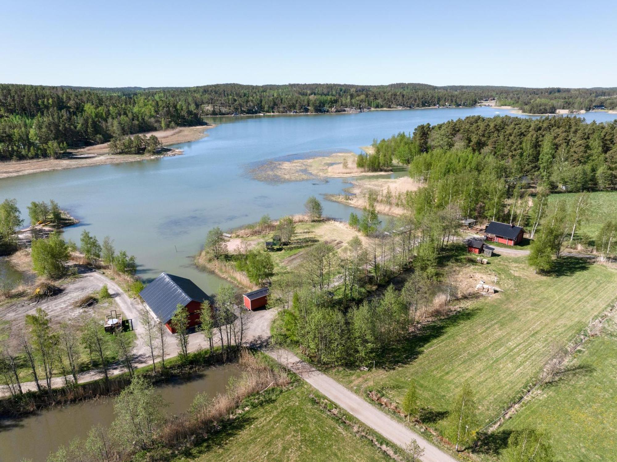 Lomahyppaeys Villa Nådendal Eksteriør bilde