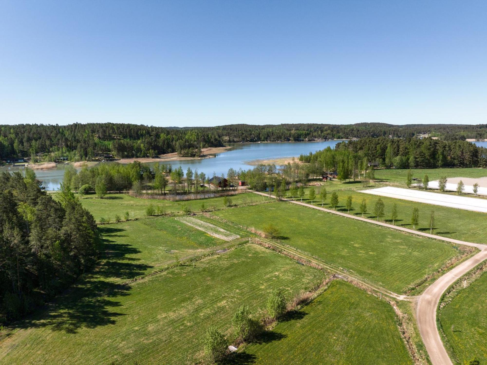 Lomahyppaeys Villa Nådendal Eksteriør bilde