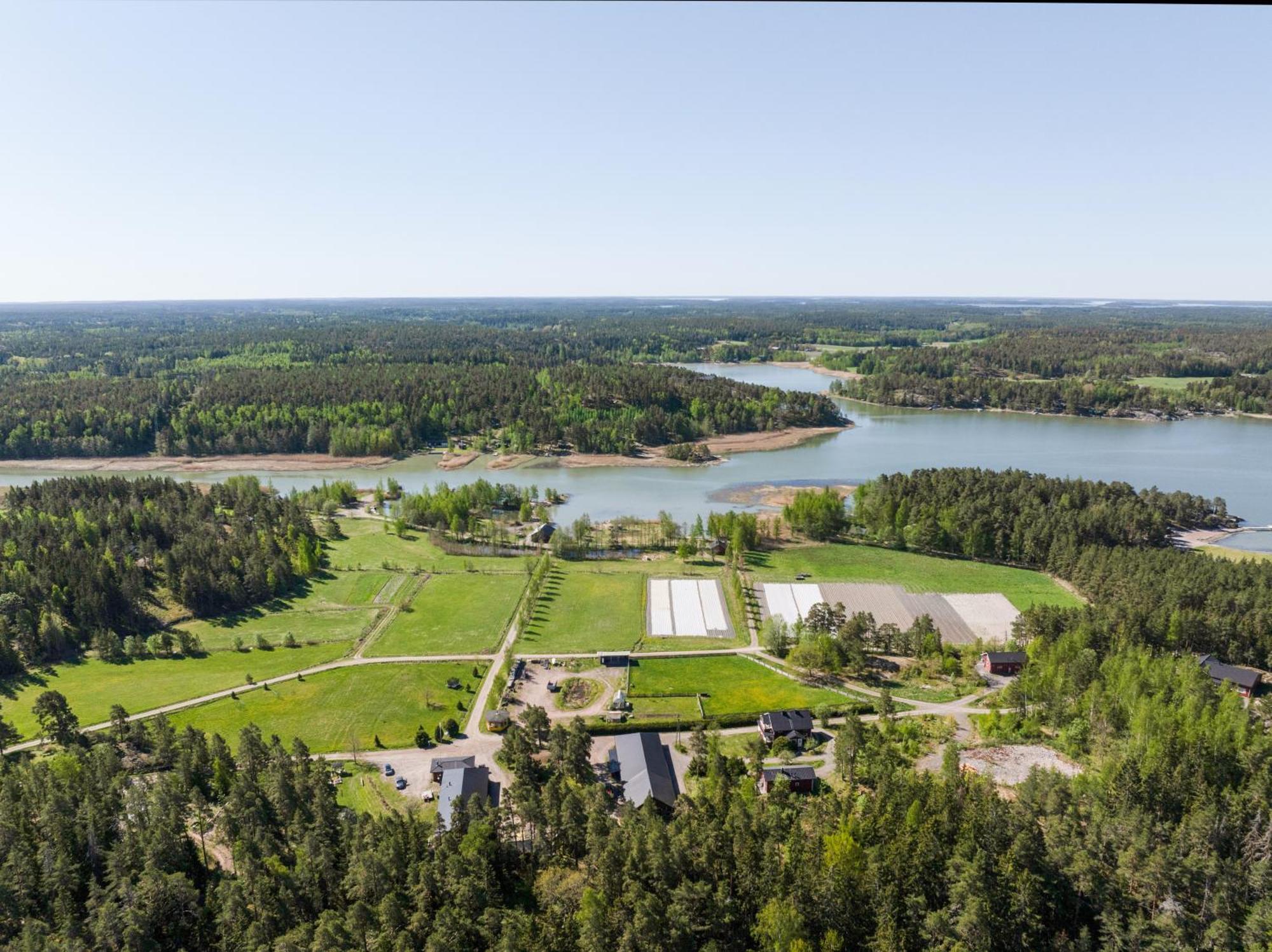 Lomahyppaeys Villa Nådendal Eksteriør bilde