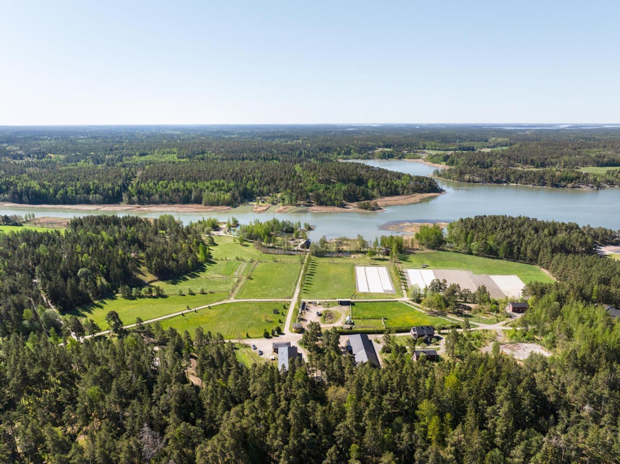 Lomahyppaeys Villa Nådendal Eksteriør bilde